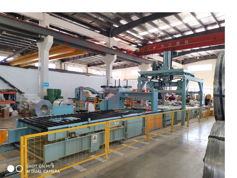 维富集团——重庆昆山分公司 全自动钢带翻转取料、缠绕式包装、称重、贴标、桁架码垛一体机